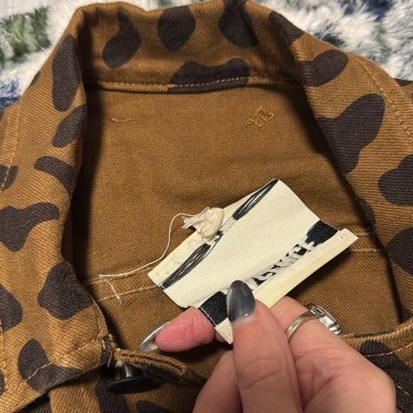 L’AGENCE Celine Leopard Denim Jacket Size L Rare Leopard - Picture 4 of 13